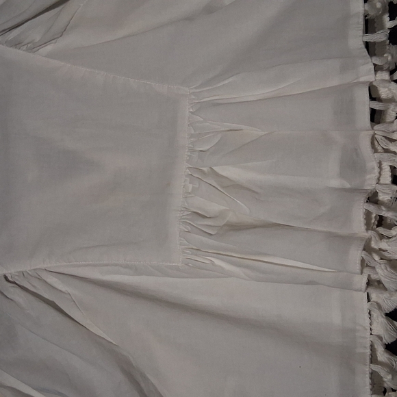 Chelsea & Violet White and Black Embroidered Blouse - Picture 6 of 8